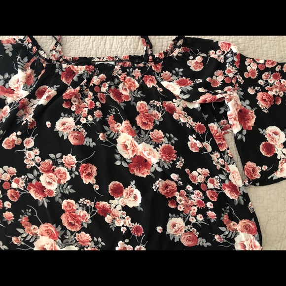 Crave Fame XL blouse XL - Picture 1 of 3